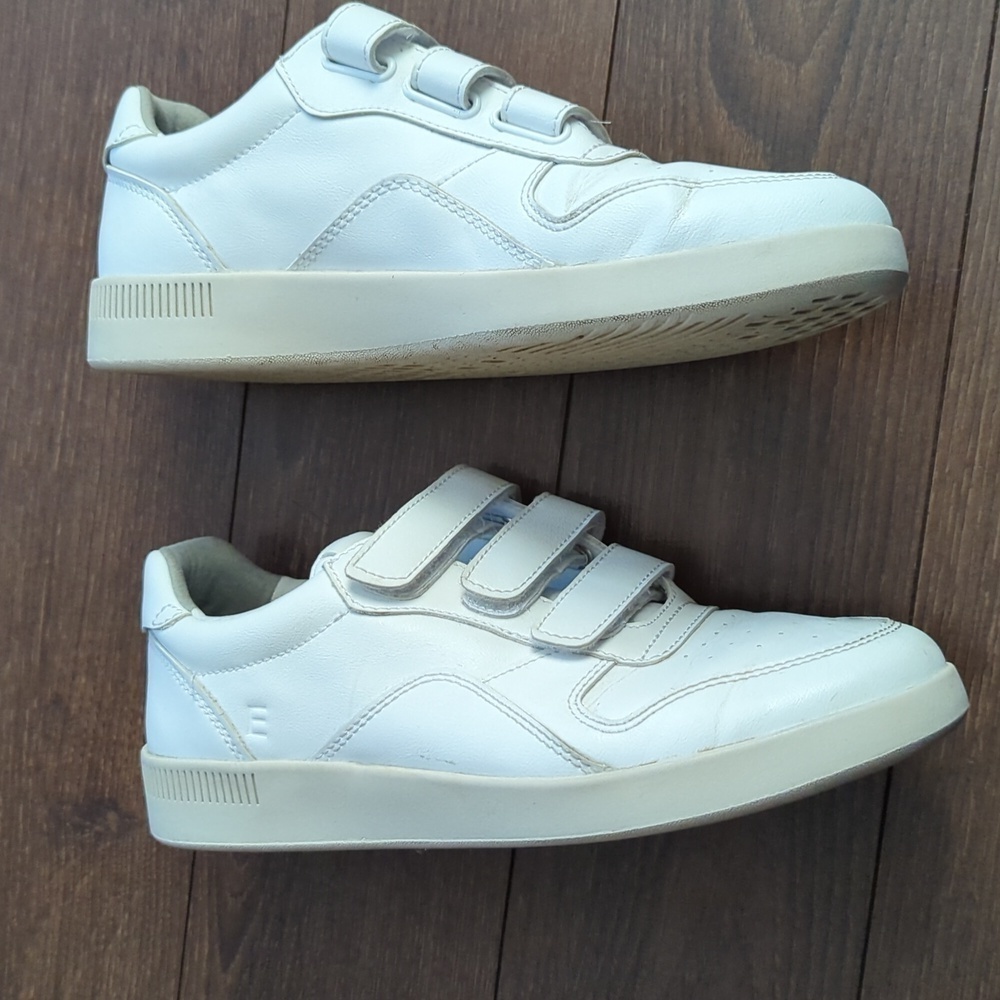 HP. Everlane Leather Sneaker - Picture 7 of 13